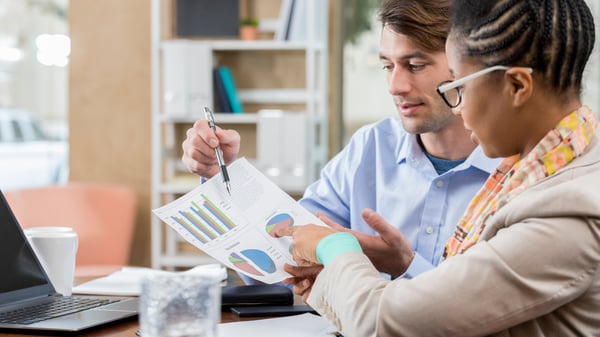 Startup Accountants: Do You Need One, When to Hire, and How to Choose