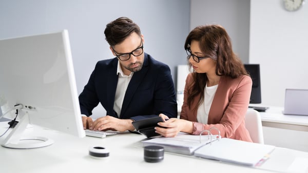 Maximize Efficiency with Bundled Tax and Bookkeeping Services